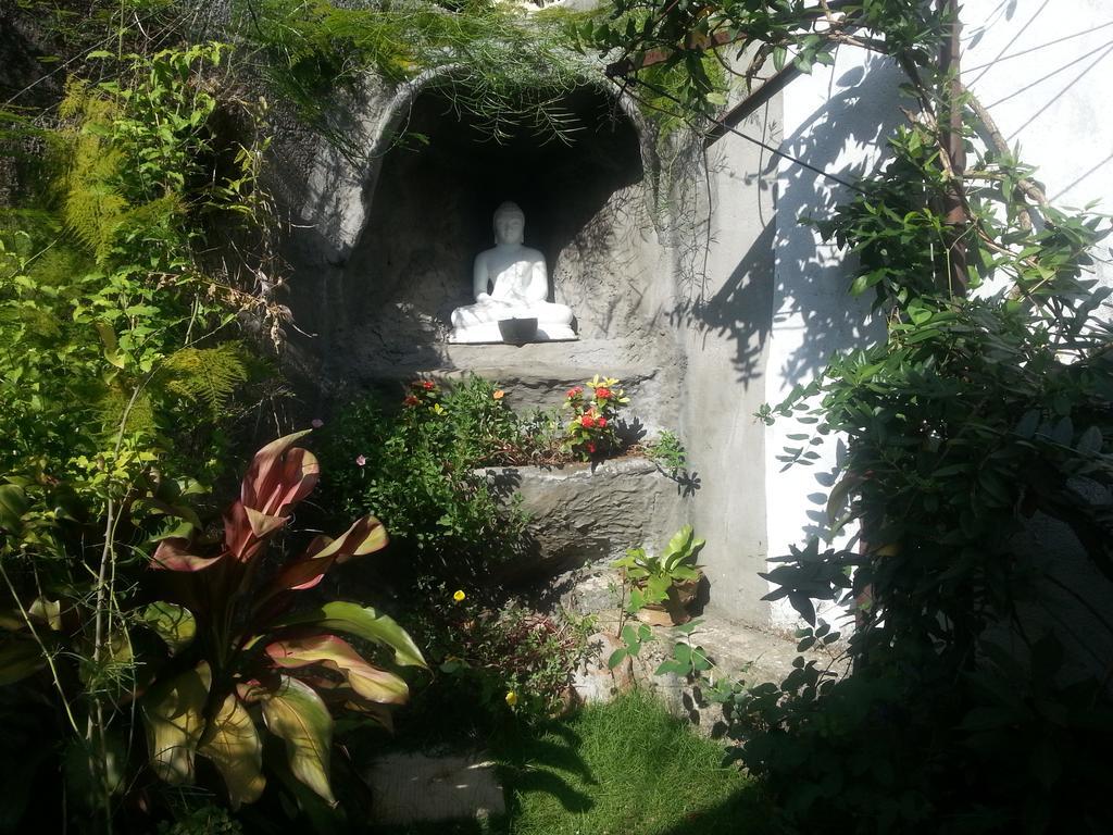 Aaranya Residence Kandy Exterior photo
